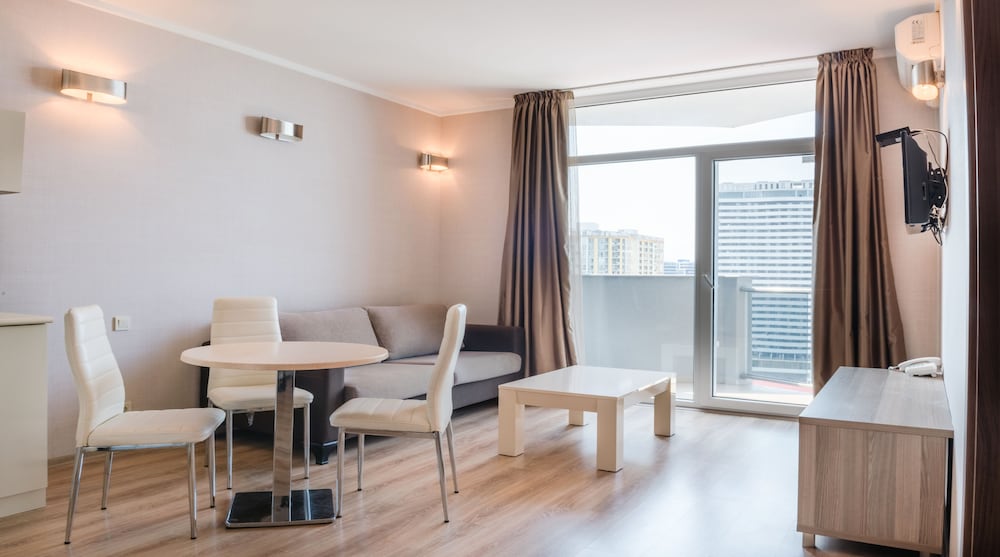 Silk Road Sea Towers Batumi Apart Hotel 17