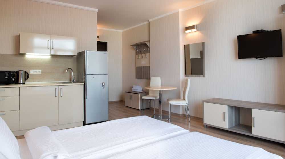 Silk Road Sea Towers Batumi Apart Hotel 6