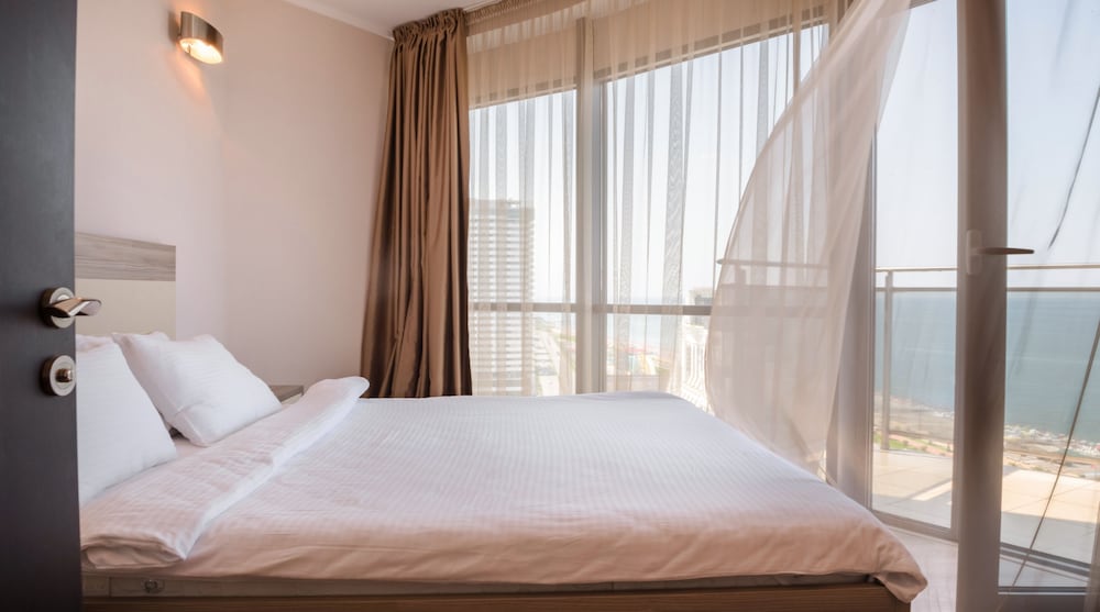 Silk Road Sea Towers Batumi Apart Hotel 7