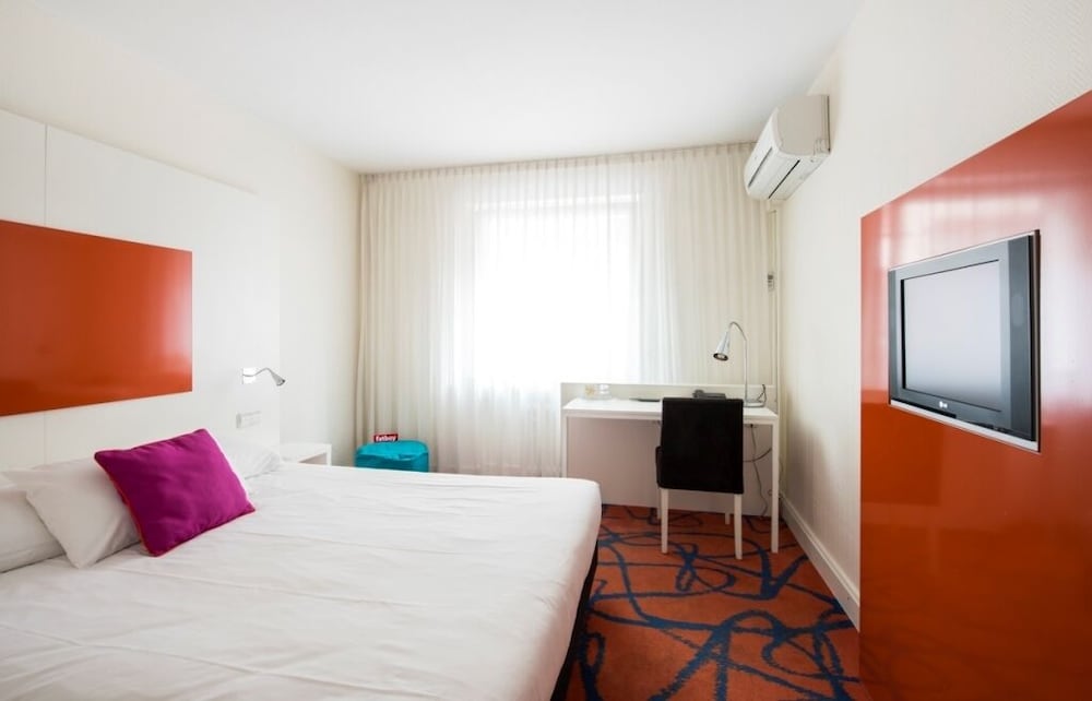Hotel Ambassador 17