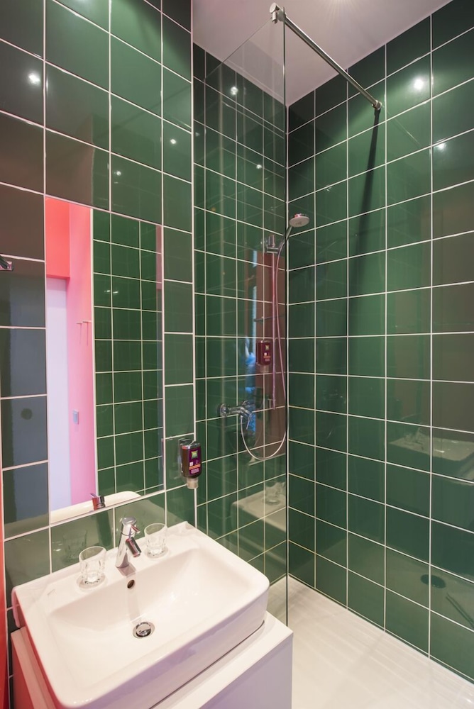 Hotel Ambassador 20