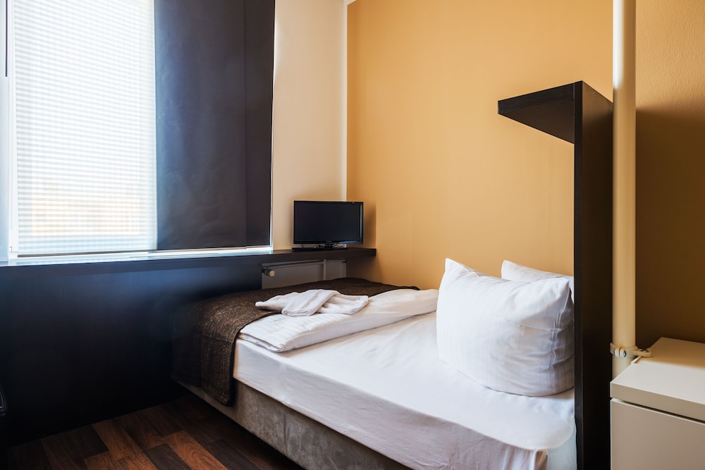 Apple City Hotel 12