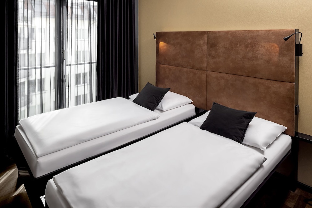 Hotel ZOE by AMANO 9