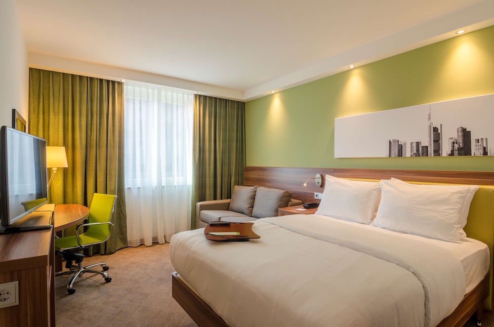 Hampton by Hilton Frankfurt City Centre Messe 10