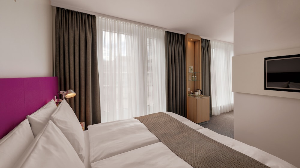Holiday Inn Frankfurt-Alte Oper 6