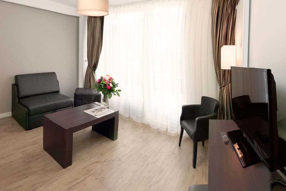 Homaris West Side 7
