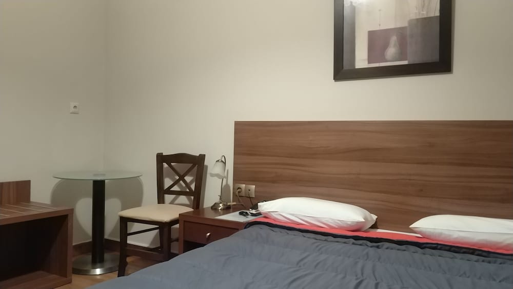 Ambrosia Suites 15