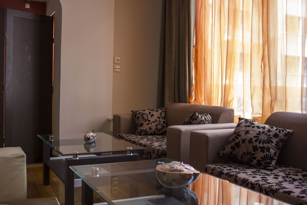 Ambrosia Suites 5