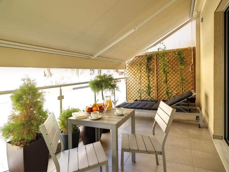 Piraeus Inn 17