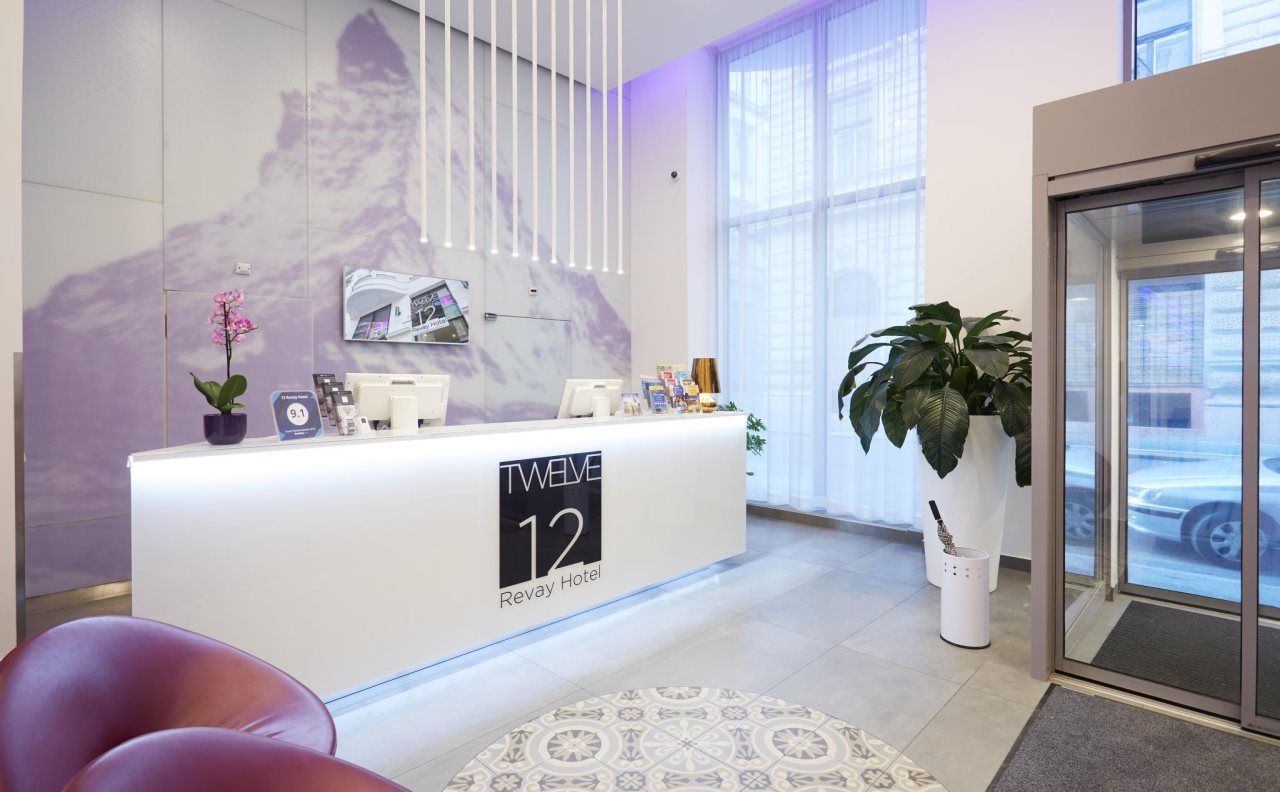 12 Revay Hotel 8