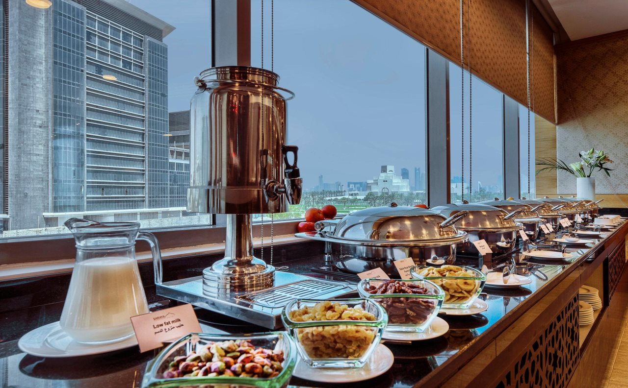 Saraya Corniche Hotel 12
