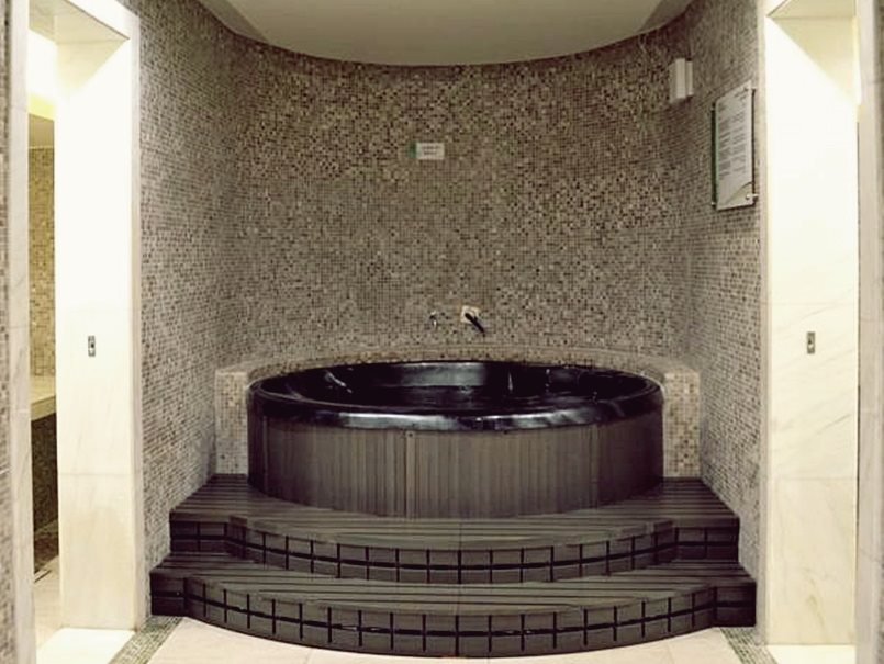Holiday Inn Jeddah Gateway 24