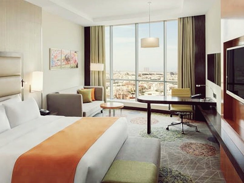Holiday Inn Jeddah Gateway 9