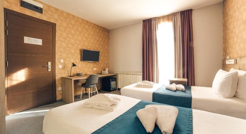 Hotel Mint 5