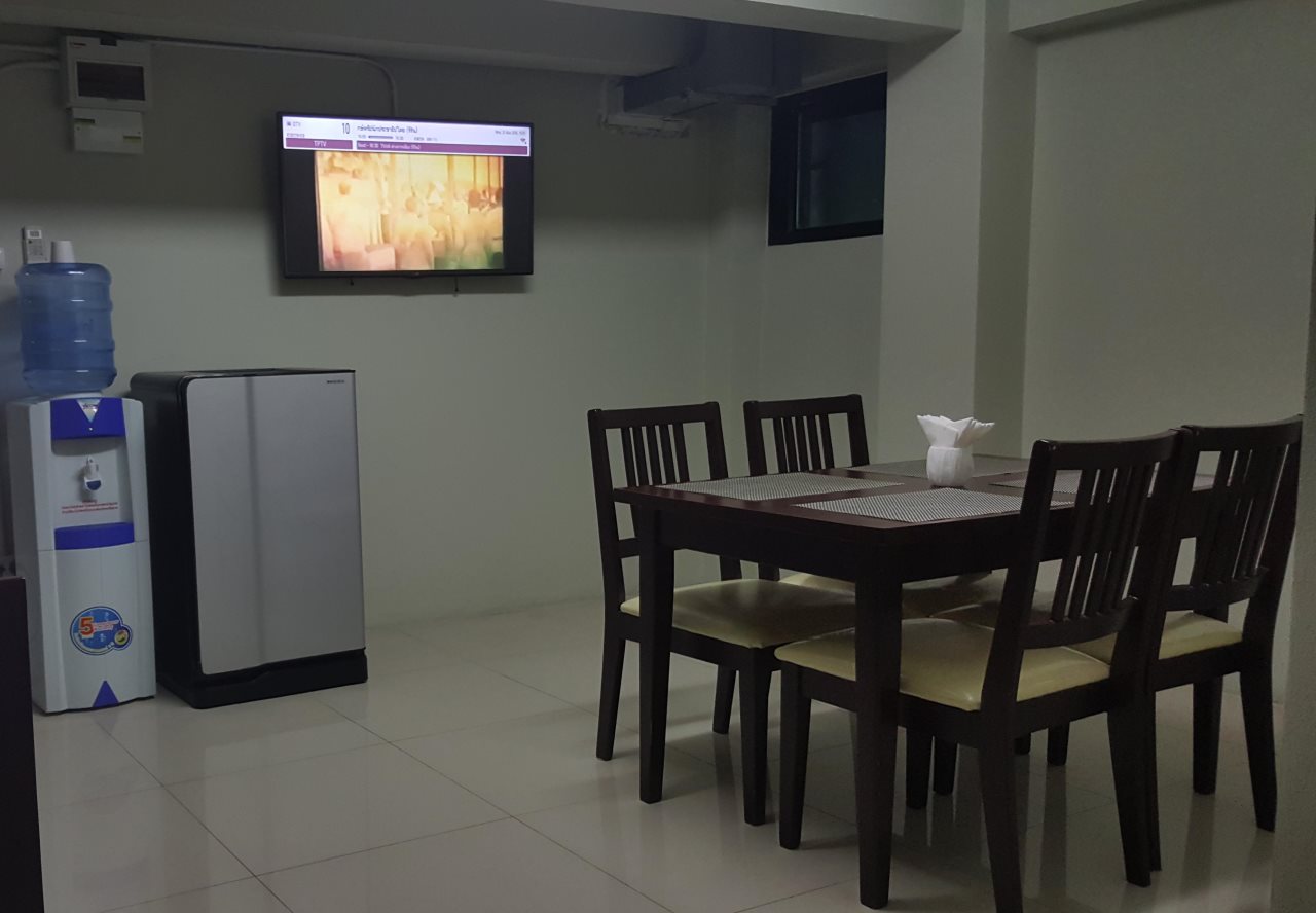 Annex Lumpini Bangkok 7