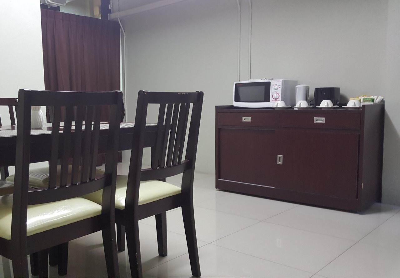 Annex Lumpini Bangkok 8