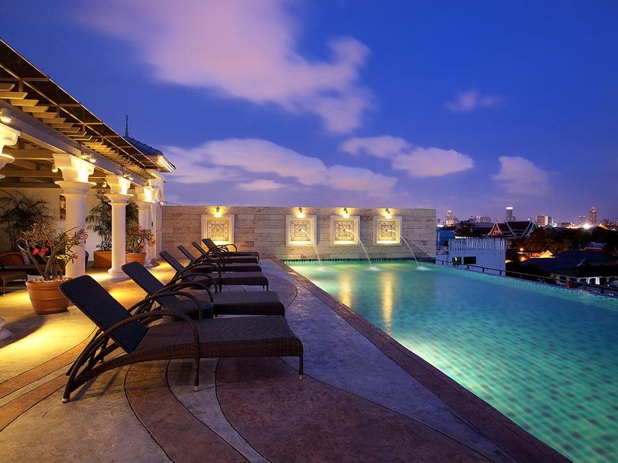 Chillax Resort 1