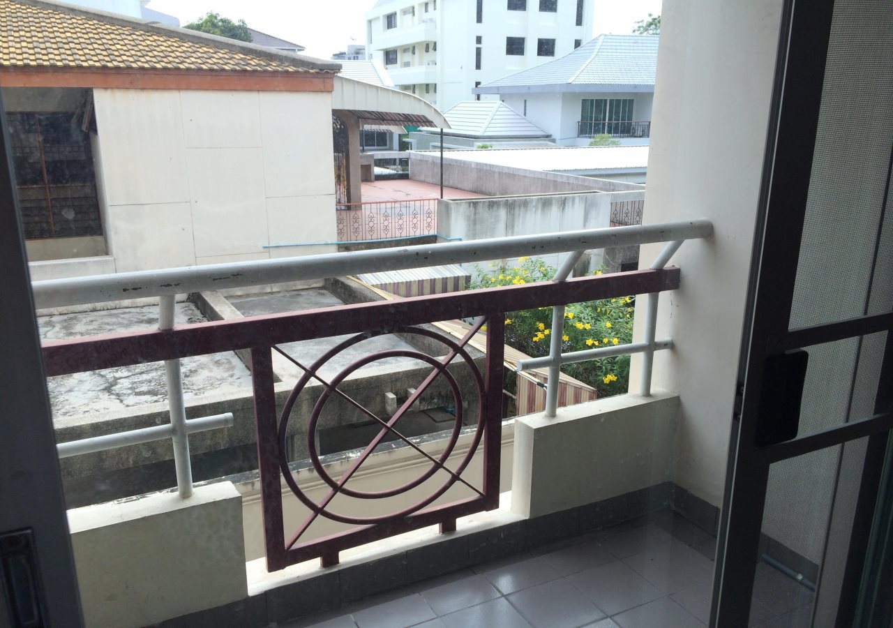 Tongtip Place 16