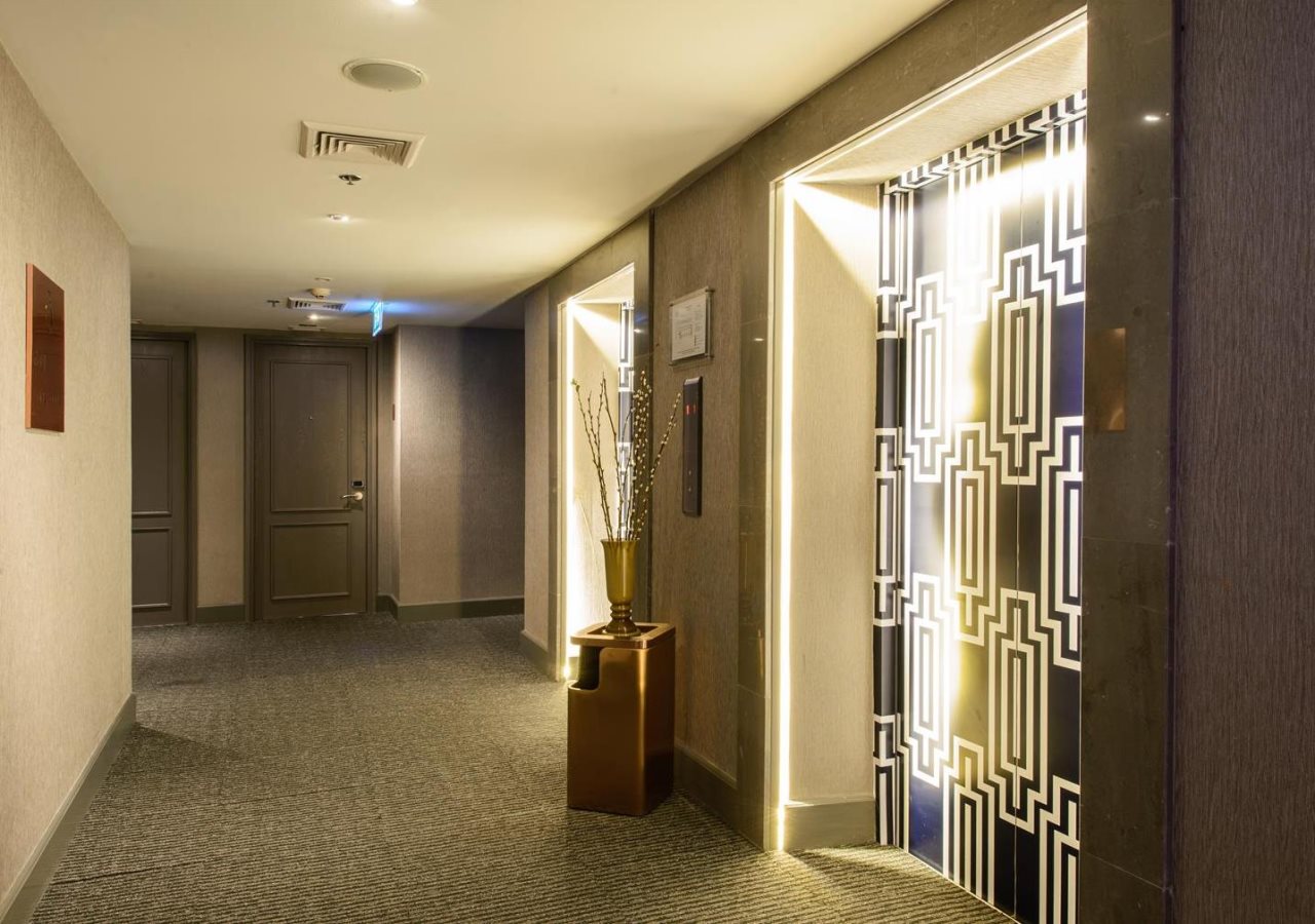 Courtyard by Marriott Bangkok Sukhumvit 20 10