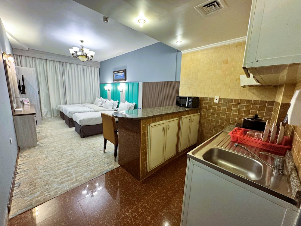 Hafez Hotel Apartments 21