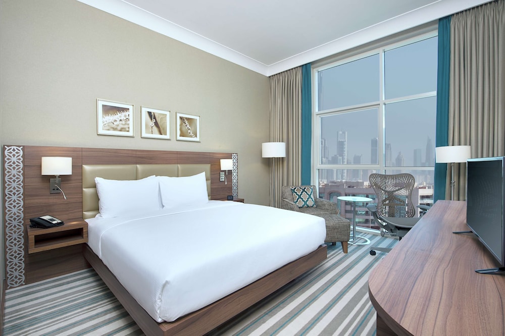 Hilton Garden Inn Dubai Jumeirah 13