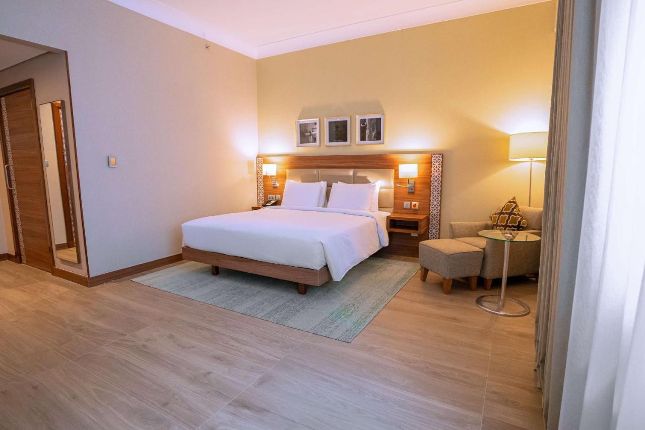 Hilton Garden Inn Dubai Deira 18