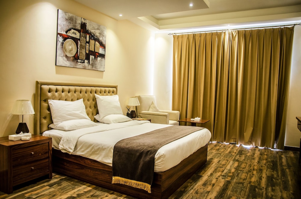 Hotel Royal Residence 9