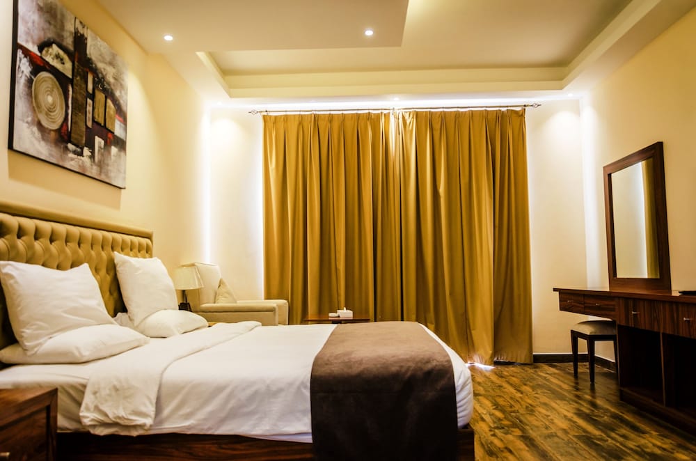 Hotel Royal Residence 11