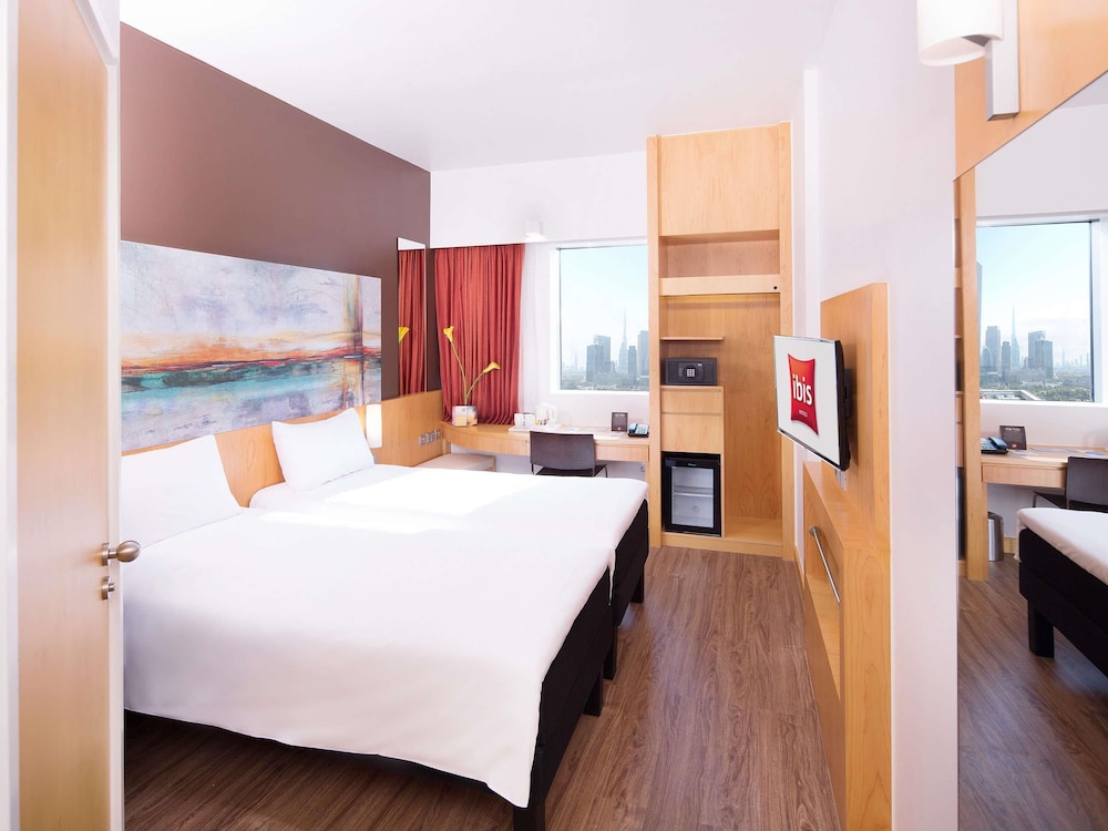 ibis One Central 15