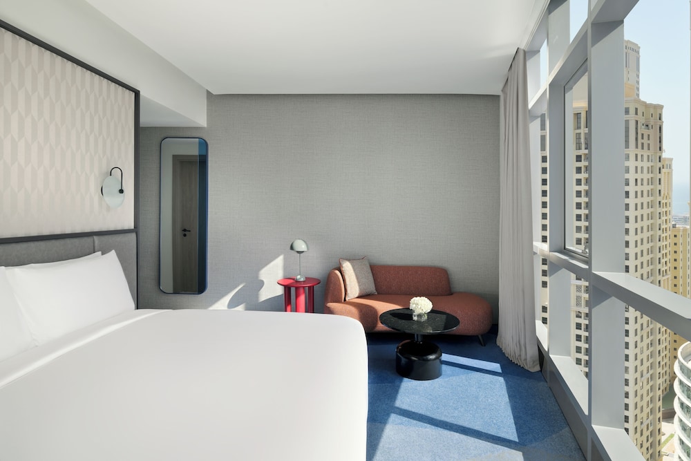 Intercontinental Dubai Marina 24
