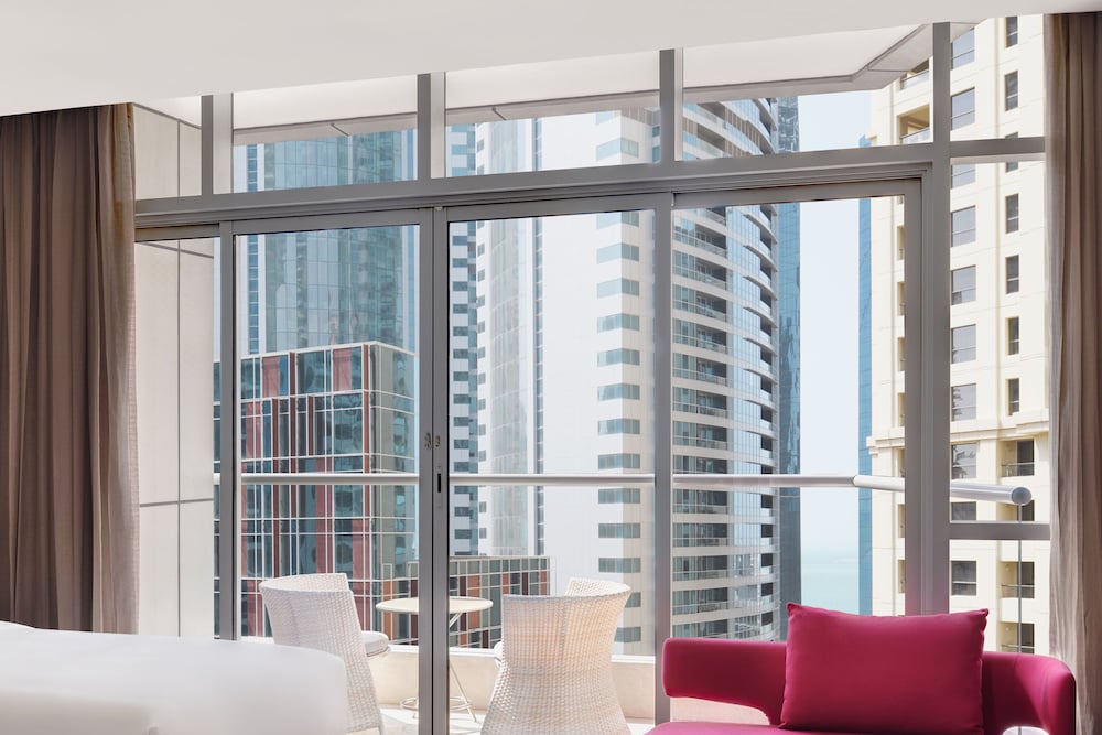 Intercontinental Dubai Marina 12