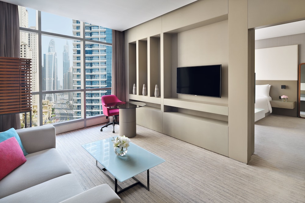 Intercontinental Dubai Marina 8