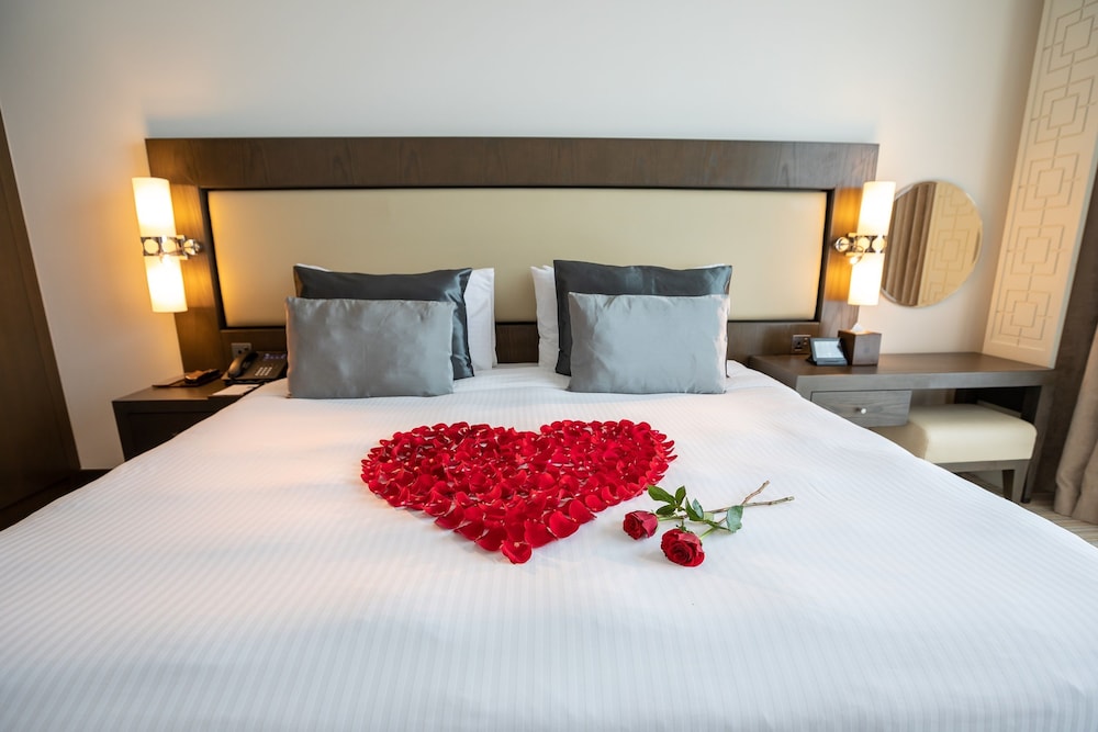 Royal M Hotel By Gewan 9