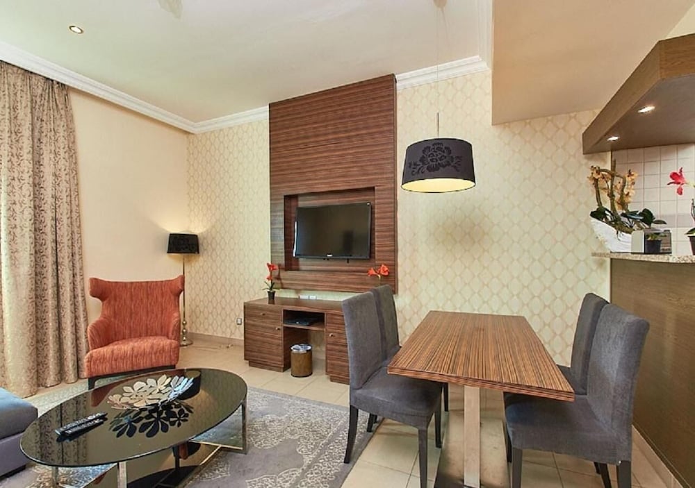 Mughal Suites 10