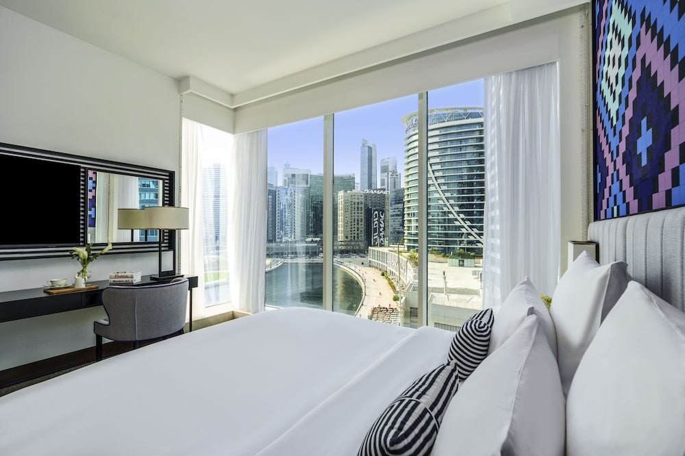 Pullman Dubai Downtown Hotel 13