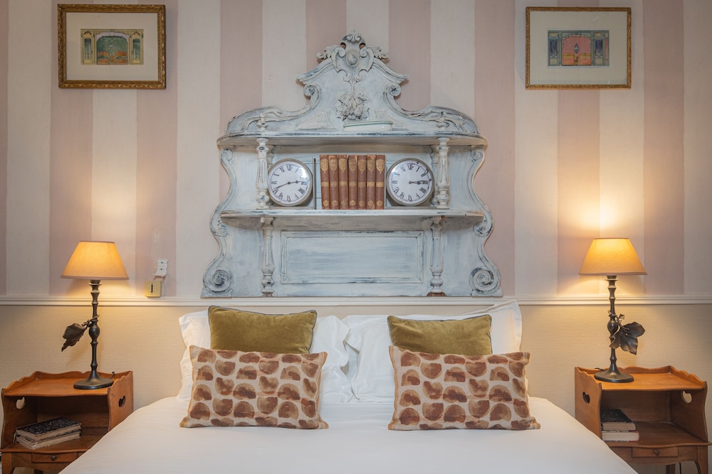 Hôtel L'Avre 19