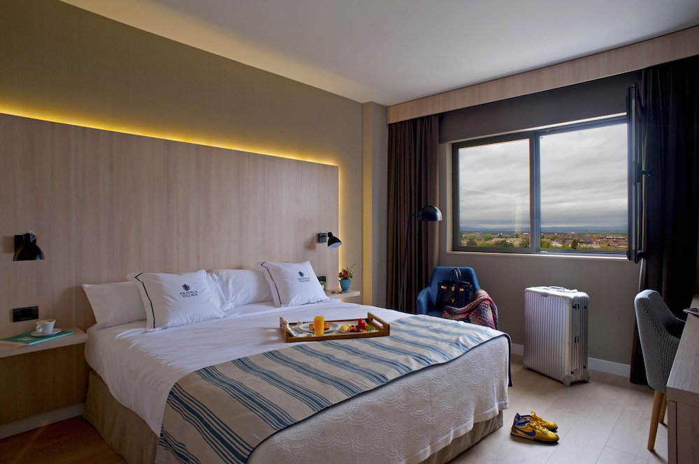 Hotel Aravaca Village 6