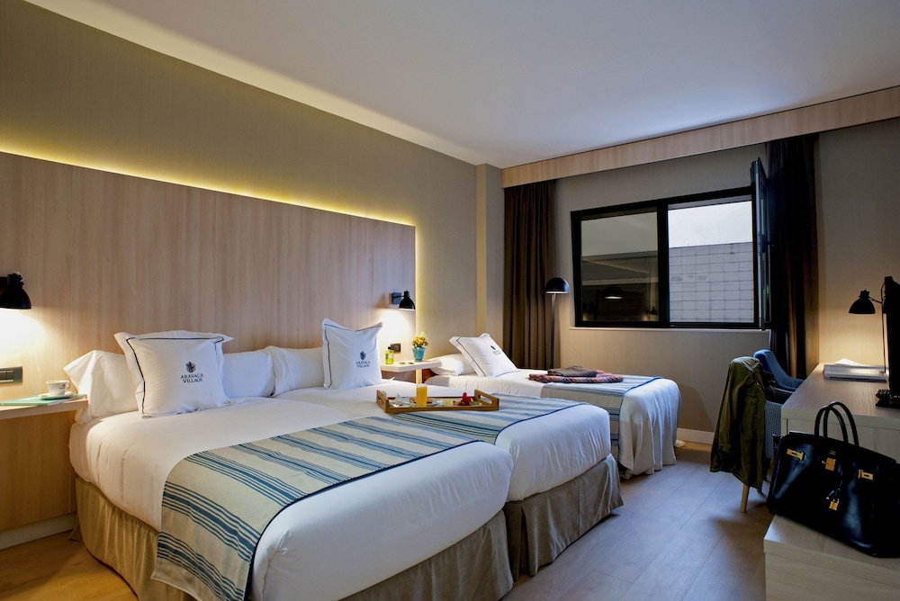 Hotel Aravaca Village 12