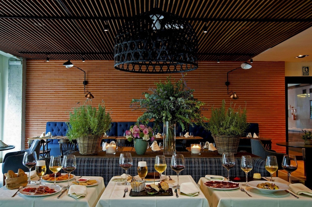 Hotel Aravaca Village 18