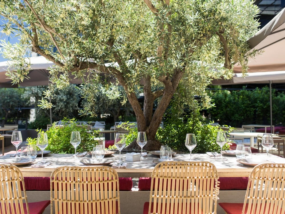 Hotel Aravaca Village 23