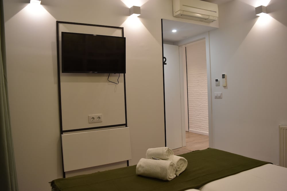 Casp Green House 7