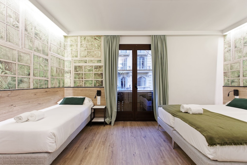 Casp Green House 23