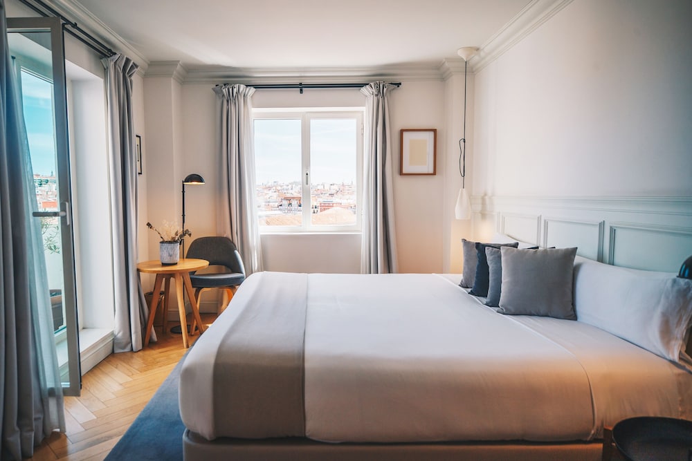 Dear Hotel 16