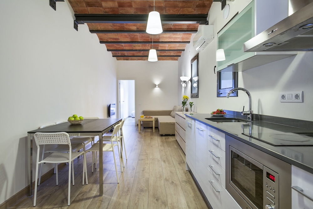 Fira Centric Apartments 22