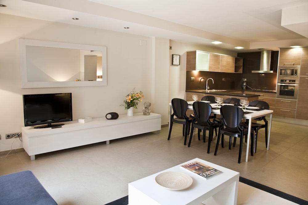 Up Suites Bcn 12