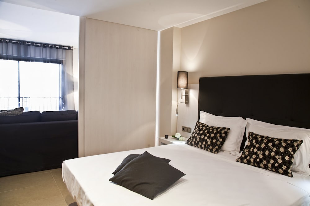 Up Suites Bcn 9