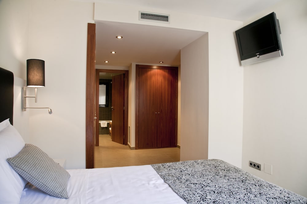 Up Suites Bcn 5