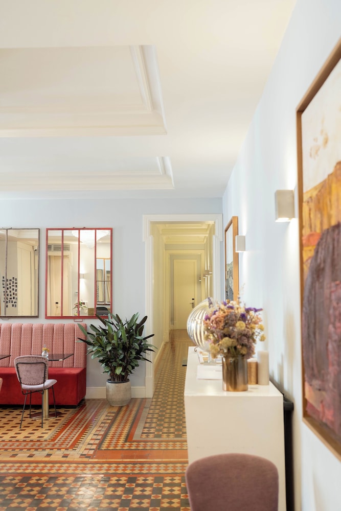 We Boutique Hotel 13