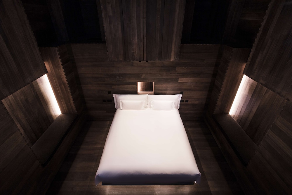 The Beaumont Mayfair 3