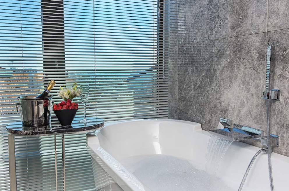 Arts Hotel Istanbul Harbiye 15